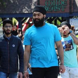 Meet your Posher, Jasneet